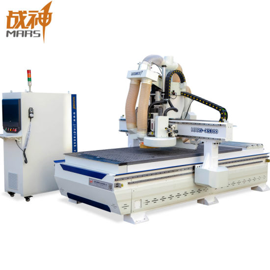 Línea de producción de muebles de panel superior Xs300 Máquina CNC de banco de cambio y perforación de herramientas automáticas Xs300 en China