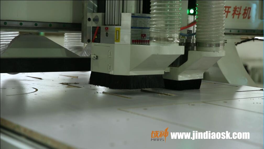 Nuevo centro de mecanizado CNC de taladrado y cambio de herramienta de diseño Xs300